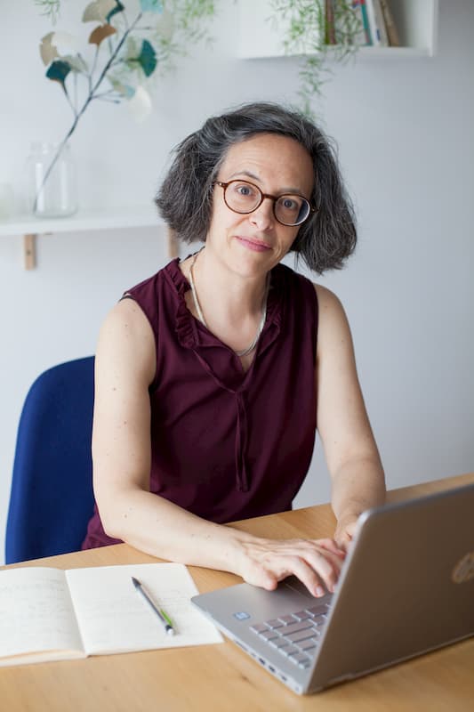 Portrait de Sylvie Massey, consultante SEO